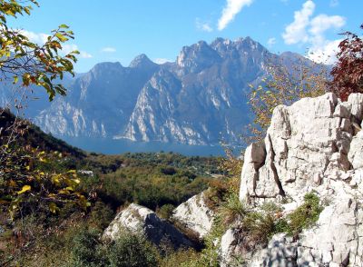 Lake Garda from the limestone foothills.