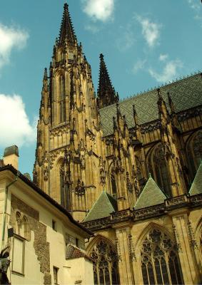 Prague main cathedral.jpg