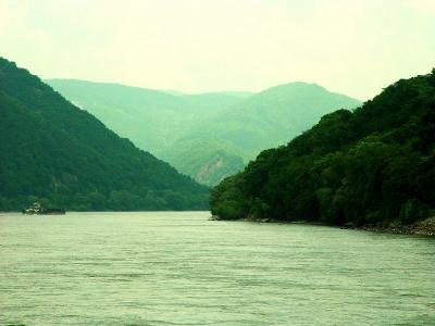 Wachau Valley 2.jpg