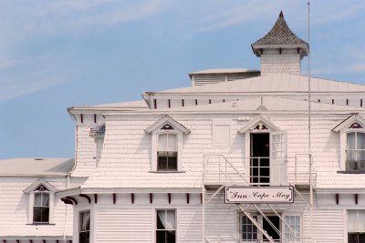 famous Inn