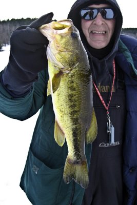 ice fishing-Richie with the result