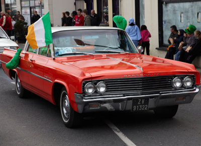 vintage car 2.jpg