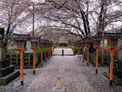 Rokusonnou Shrine