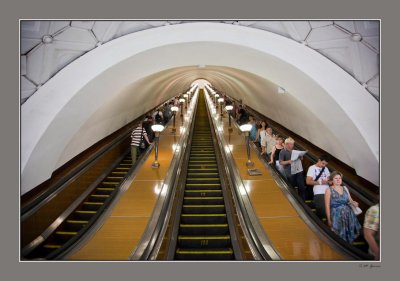 07 Metro Stairs