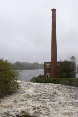 Looking Downriver from String Bridge