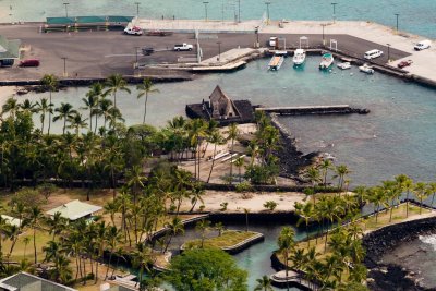 C1060 Pier and Ahu'ena Heiau in Kona