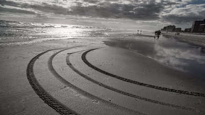 Tracks