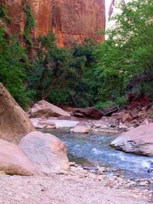 canyon floor 2.JPG