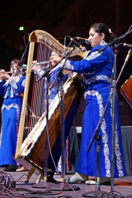 Mariachi Femenil Orgullo Mexicano - 08.jpg