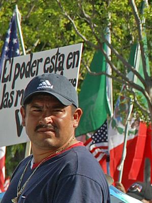 GALLERY-Fresno Immigration Rally-May 1, 2006
