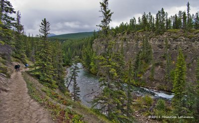 K5E3155-Maligne Canyon.jpg