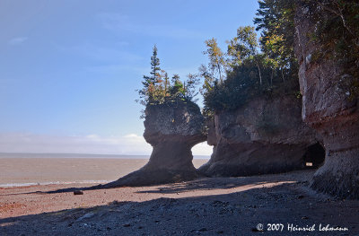 P7126-Hopewell Rocks.jpg