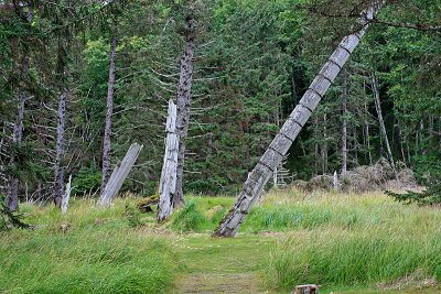 Mortuary Poles at Skedans