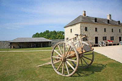 Lower Fort Garry, furloft and saleshop, and cart