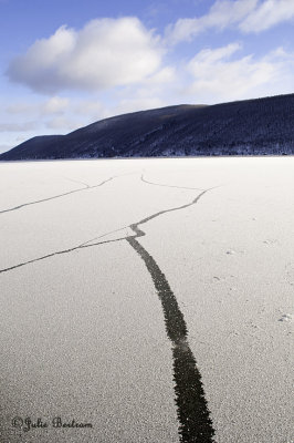 Canandaigua Lake Cracking