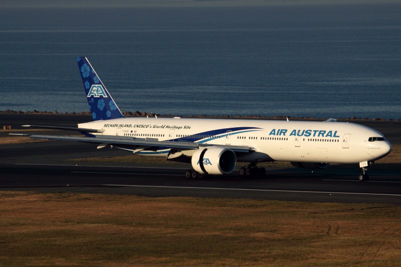 AIR AUSTRAL BOEING 777 300ER SYD RF IMG_9824.jpg