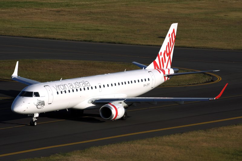 VIRGIN AUSTRALIA EMBRAER 190 SYD RF IMG_0772.jpg