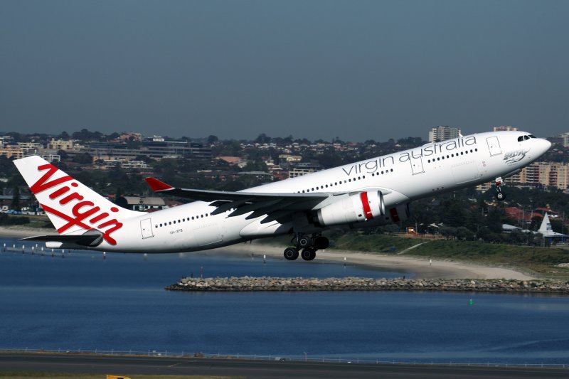 VIRGIN AUSTRALIA AIRBUS A330 200 SYD RF IMG_0872.jpg