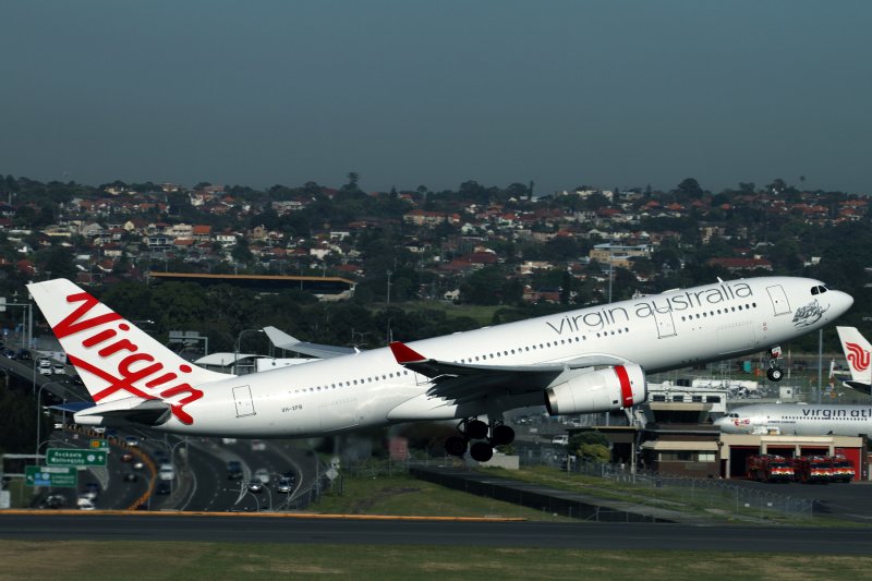 VIRGIN AUSTRALIA AIRBUS A330 200 SYD RF IMG_0454.jpg