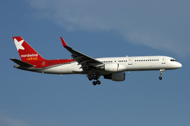 NORDWIND BOEING 757 200 BKK RF IMG_2536.jpg