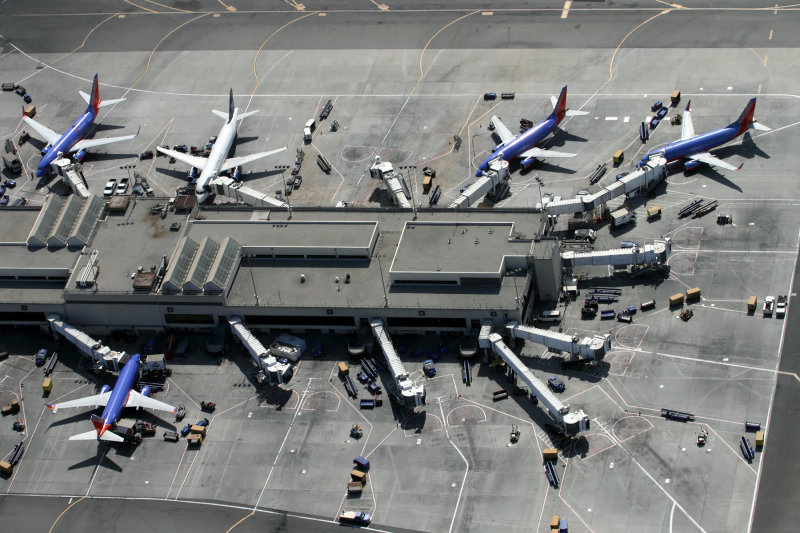 SOUTHWEST TERMINAL LAX RF IMG_5126.jpg