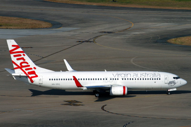VIRGIN AUSTRALIA BOEING 737 800 BNE RF IMG_6242.jpg