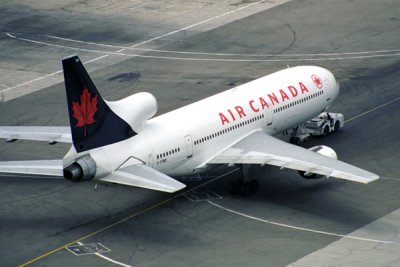 AIR CANADA LOCKHEED L1011 LAX RF 889 26.jpg