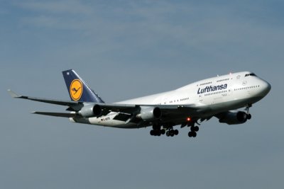 LUFTHANSA BOEING 747 400 BJS RF IMG_4054.jpg
