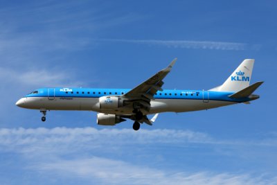 KLM EMBRAER 190 LHR RF IMG_5597.jpg