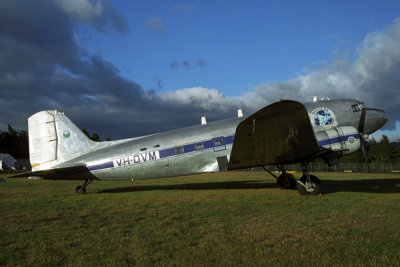 DOUGLAS DC3 HBA RF 1829 2.jpg