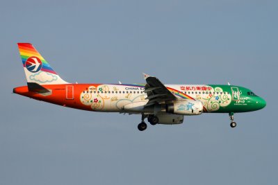 CHINA EASTERN AIRBUS A320 BKK RF IMG_2303.jpg