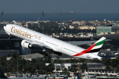 EMIRATES BOEING 777 300ER DXB RF IMG_1578.jpg