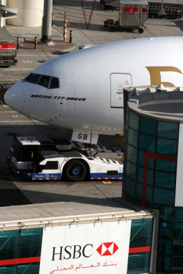 EMIRATES BOEING 777 300ER DXB RF IMG_1631.jpg