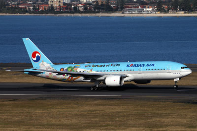KOREAN AIR BOEING 777 200 SYD RF IMG_6109.jpg
