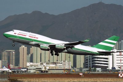 CATHAY PACIFIC BOEING 747 400 HKG RF 992 27.jpg