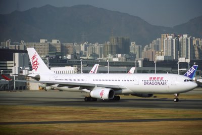 DRAGONAIR AIRBUS A330 300 HKG RF 1094 9D.jpg