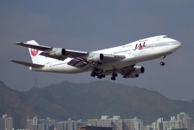 JAPAN AIRLINES BOEING 747 200 HKG RF 848 18.jpg