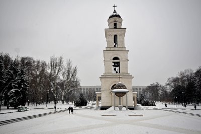 Catedrala Nasterea Dominului - Bell Tower