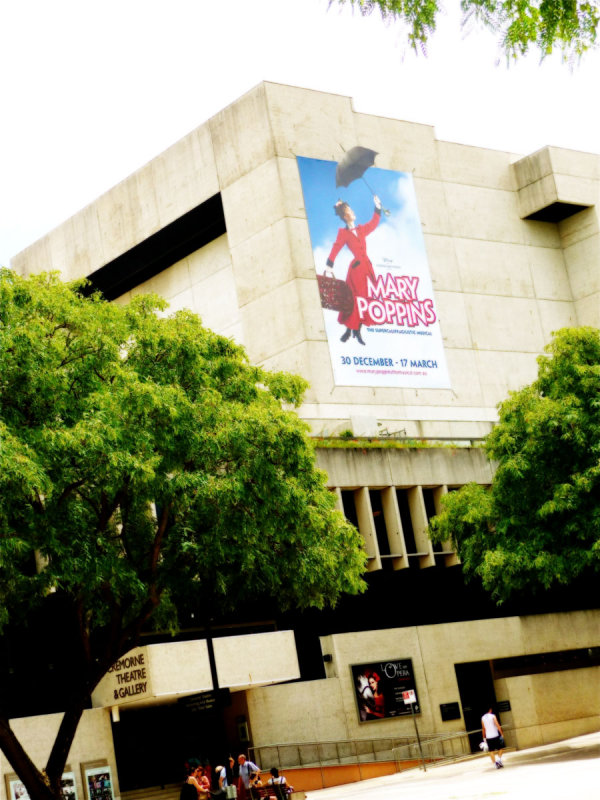 Cremorne Theatre  Gallery, Brisbane