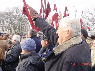 214.jpg