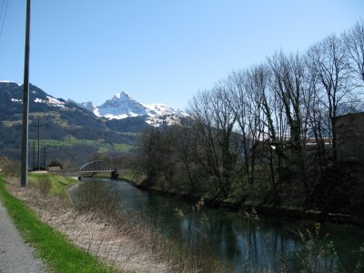 Linth towards Glarus 