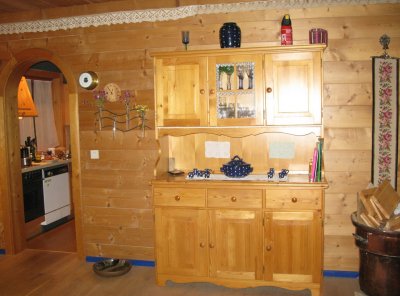 View to kitchen from loubge