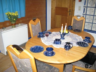 Dining Room Seats 6 totally