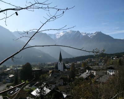 superb Neukirchen Kirche.jpg