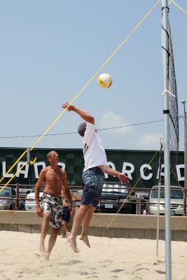 Volleyball at Hampton beach