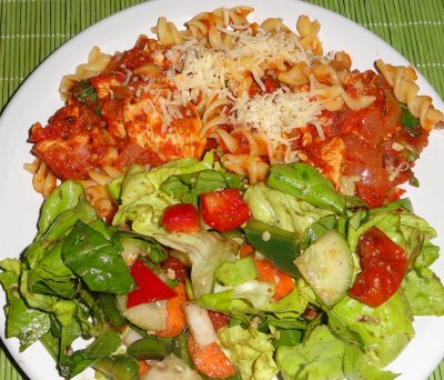 Rice Pasta with Chicken & Salad