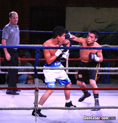 Boxing In San Juan del Sur, Nicaragua