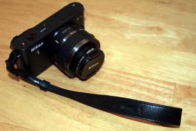 Nikon AH-N1000 Black Leather Hand Strap