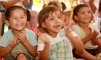 MERRY CHRISTMAS from the Children of the NPH Orphanage