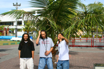 Justin, Chris & Warren - Mall of Asia